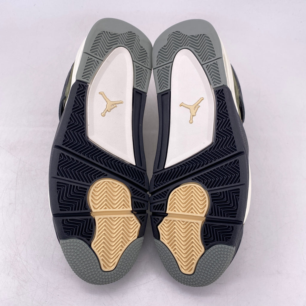 Air Jordan 4 Retro "Medium Olive" 2023 New (Cond) Size 11.5