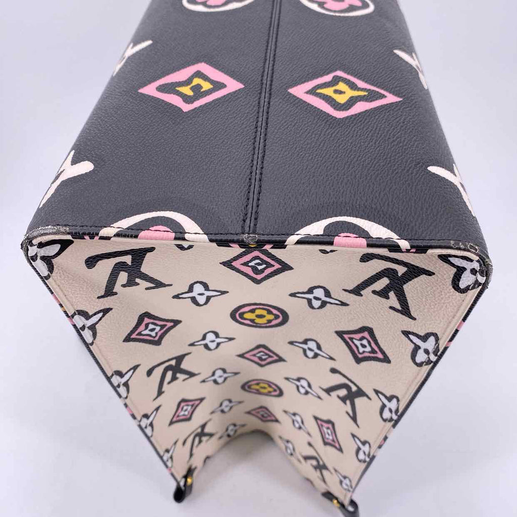 Louis Vuitton Handbag "ONTHEGO WILD AT HEART" Used Black Size GM