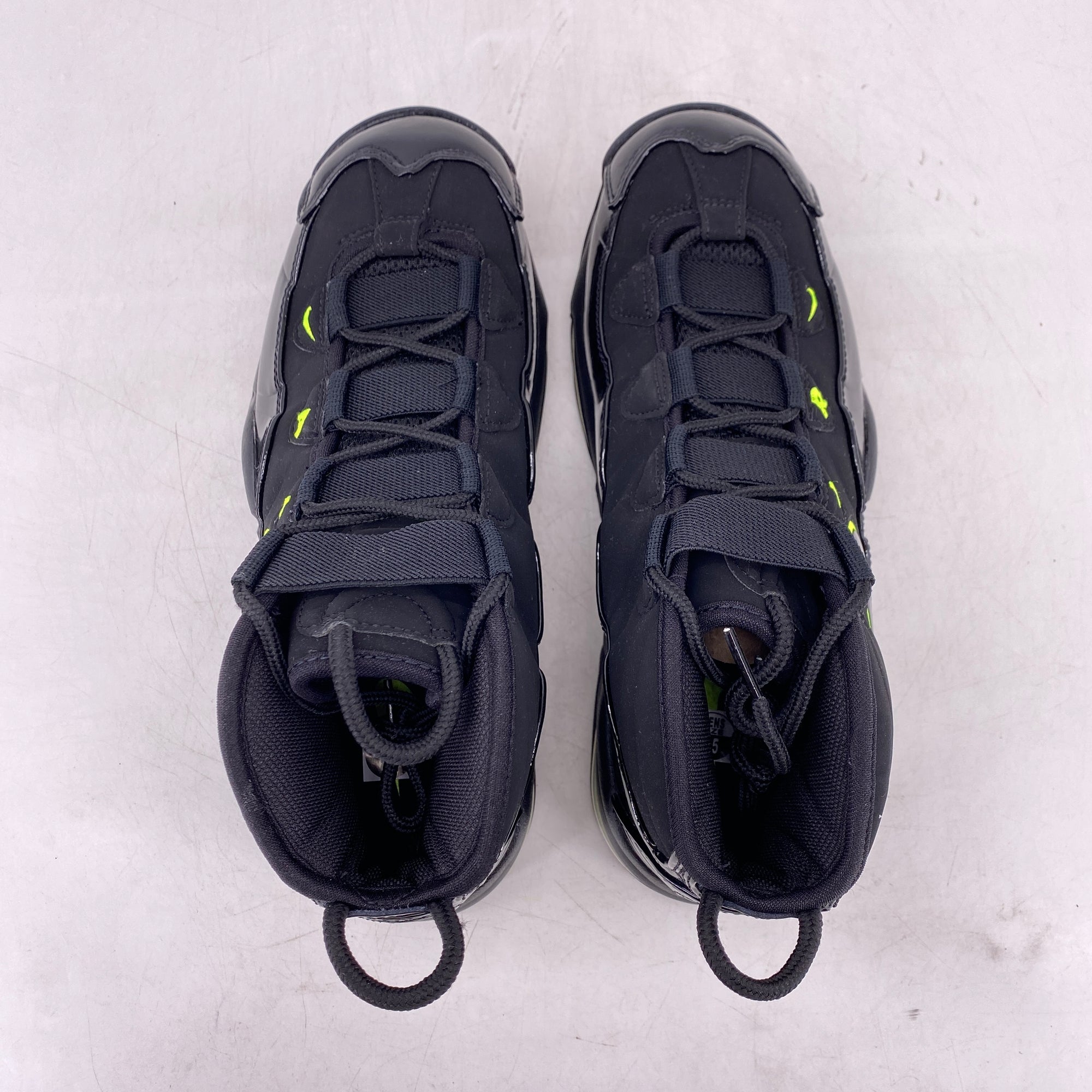 New Balance Herren 574 Court in Schwarz
