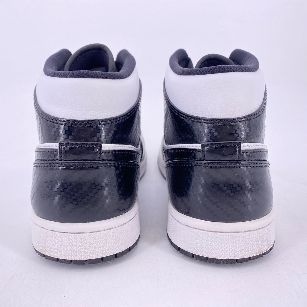 Air Jordan 1 Mid "Carbon Fiber" 2021 Used Size 11.5