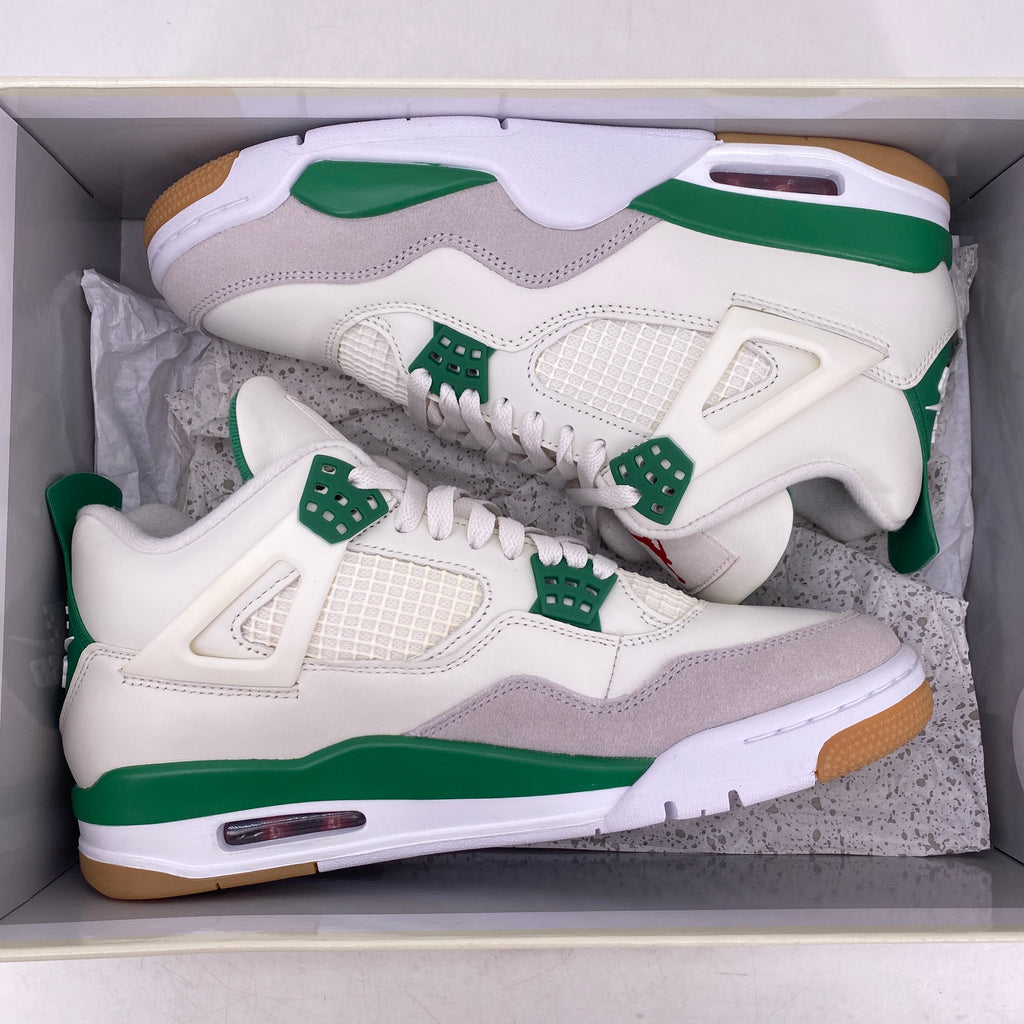 Air Jordan 4 Retro "Pine Green" 2023 Used Size 9.5