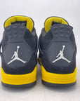 Air Jordan 4 Retro "Thunder" 2022 Used Size 8.5