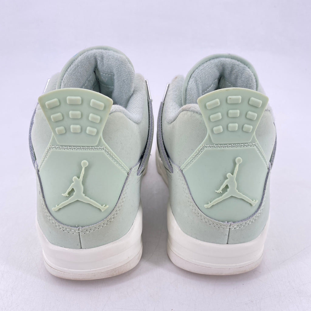 Air Jordan (W) 4 Retro "Seafoam Sail" 2025 Used Size 8W
