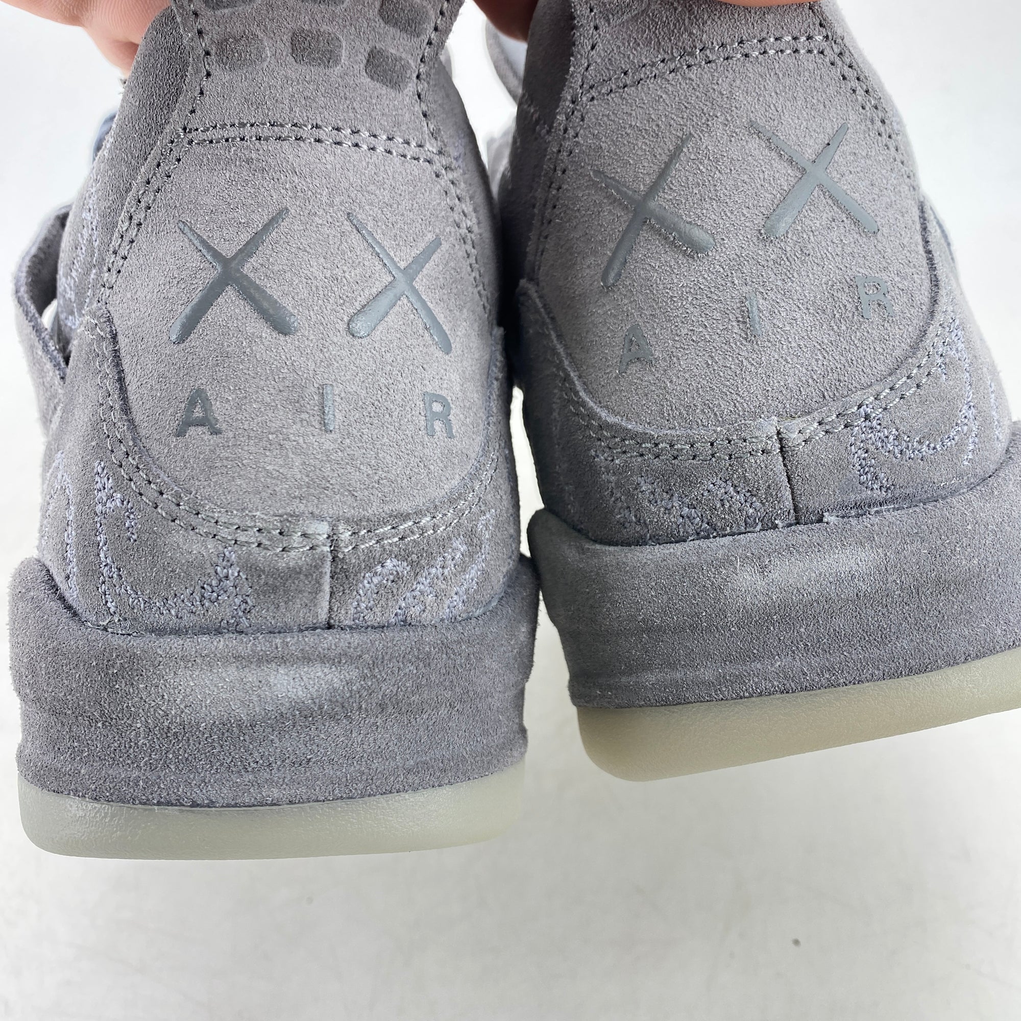 Air Jordan 4 Retro &quot;Kaws Grey&quot; 2017 New Size 9.5