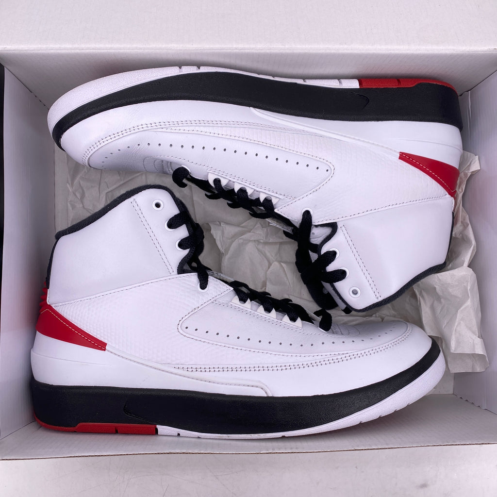 Air Jordan 2 Retro "Chicago" 2022 Used Size 9