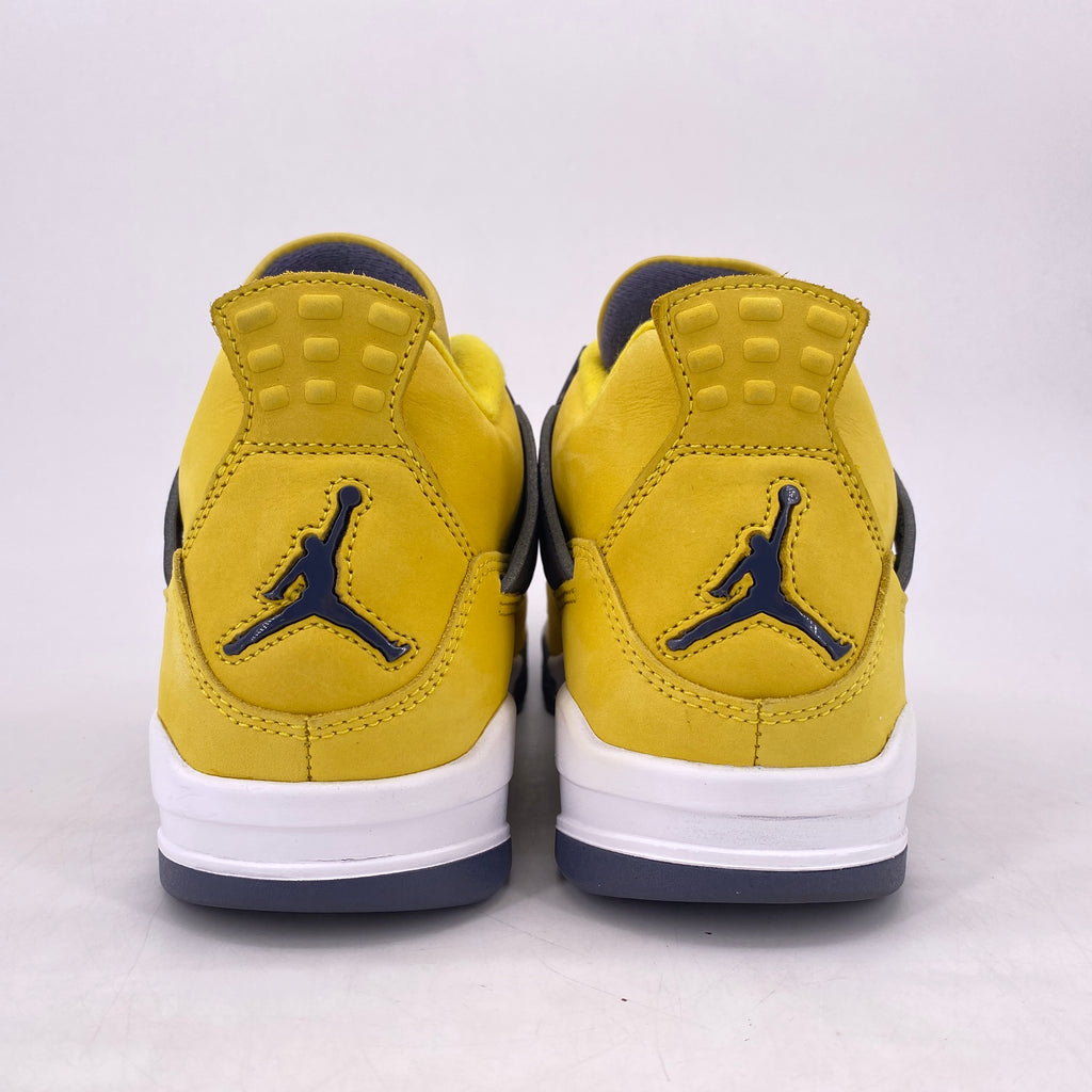 Air Jordan 4 Retro "Lightning" 2021 Used Size 8.5