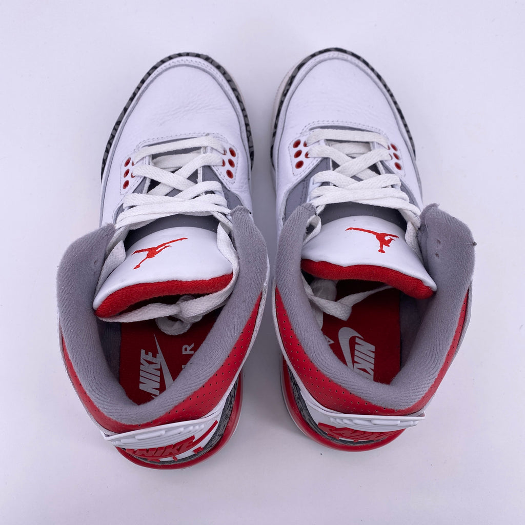 Air Jordan (GS) 3 Retro "Fire Red" 2022 Used Size 5Y