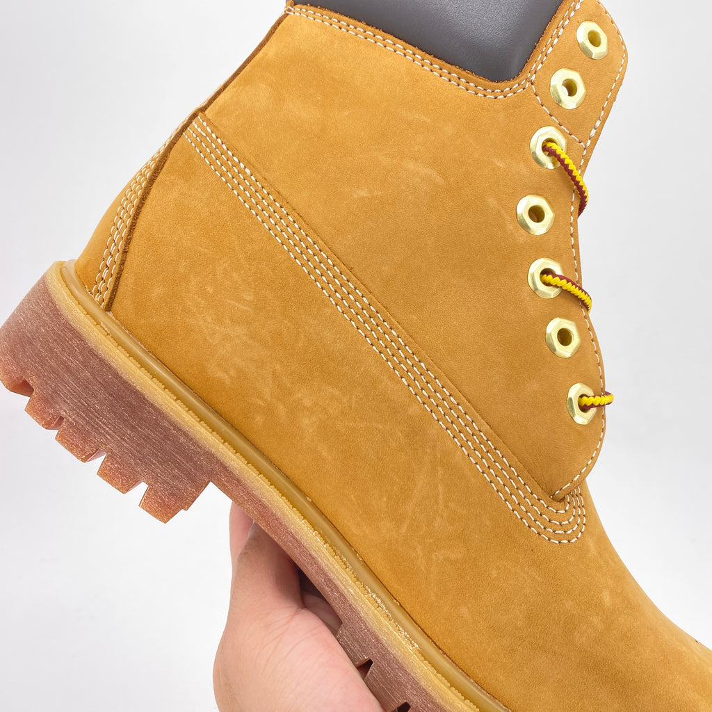 Timberland 6 Inch Boot "Wheat"  New Size 8.5