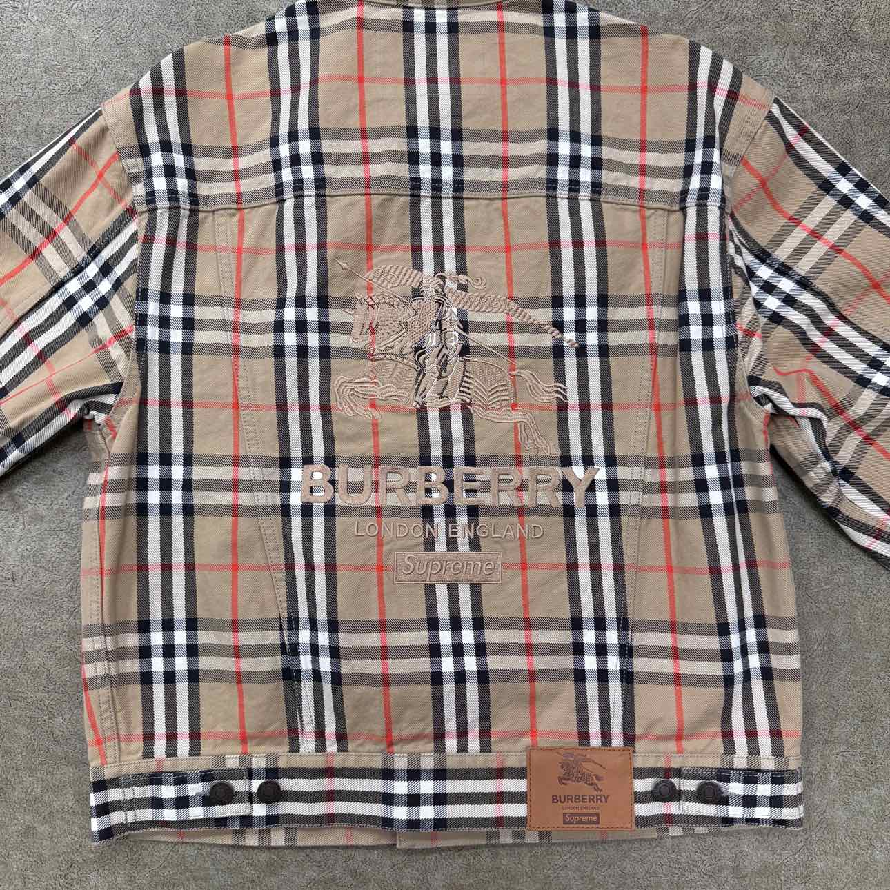 Supreme Jacket &quot;BURBERRY DENIM&quot; Beige New Size S