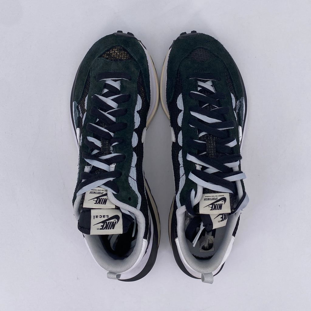 Nike Vaporwaffle / Sacai "Black White" 2020 Used Size 10