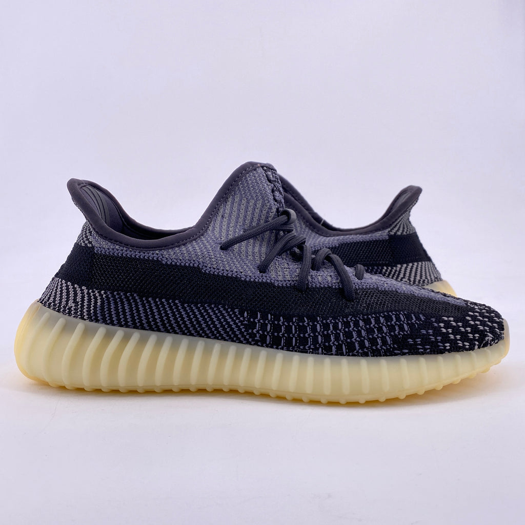 Yeezy 350 v2 "Carbon" 2020 New Size 9
