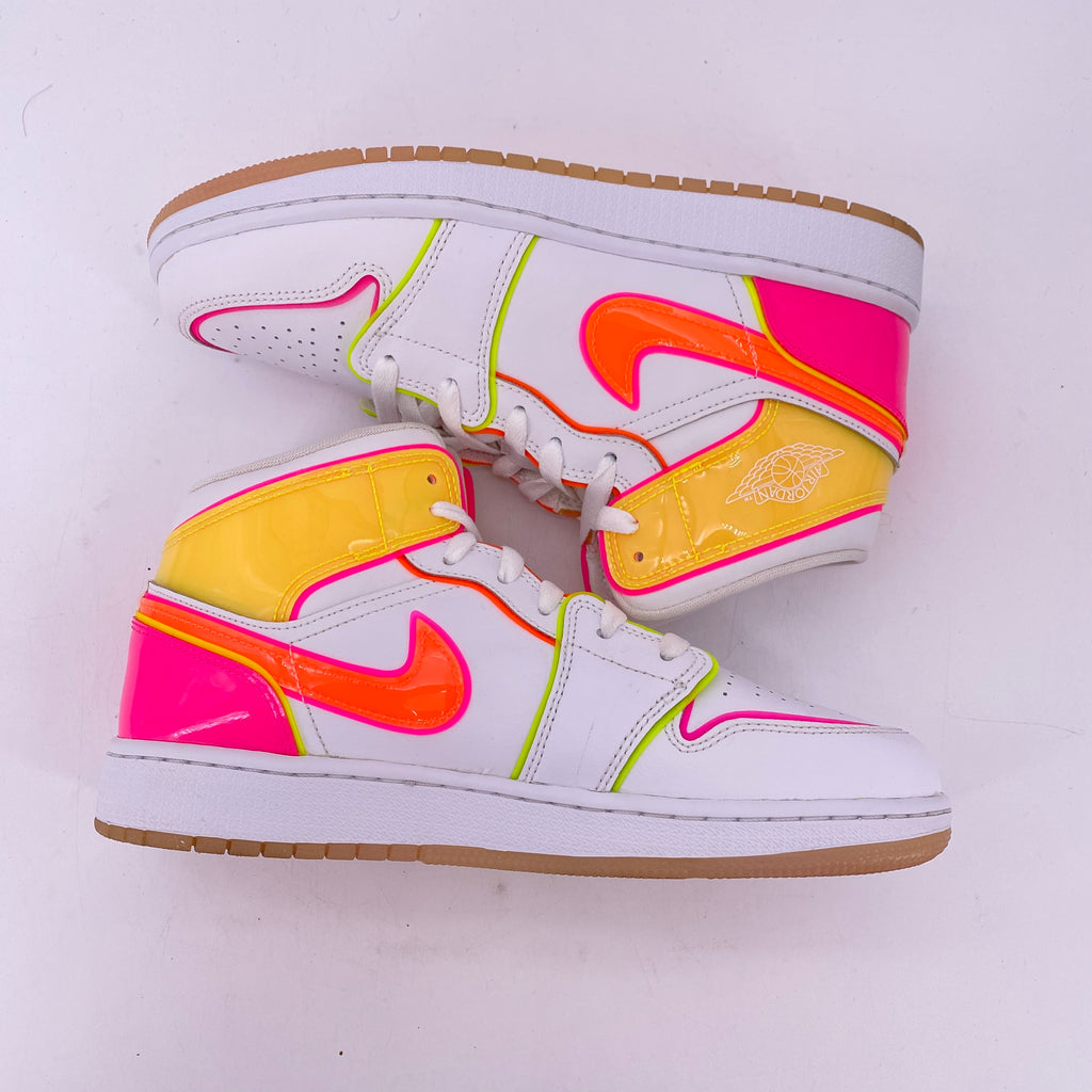 Air Jordan (GS) 1 Mid "Edge Glow" 2020 Used Size 6Y