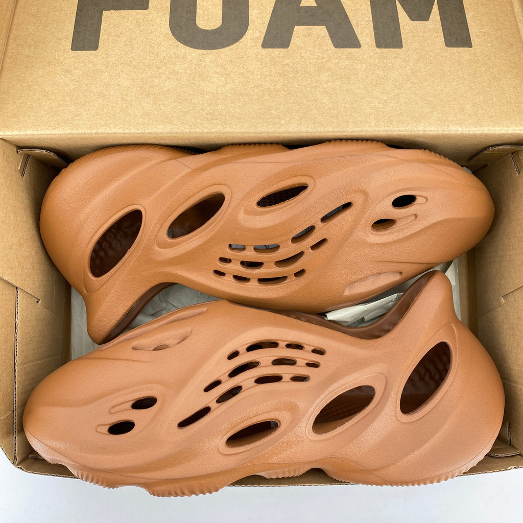 Yeezy Foam RNNR "Clay Red" 2023 New Size 9
