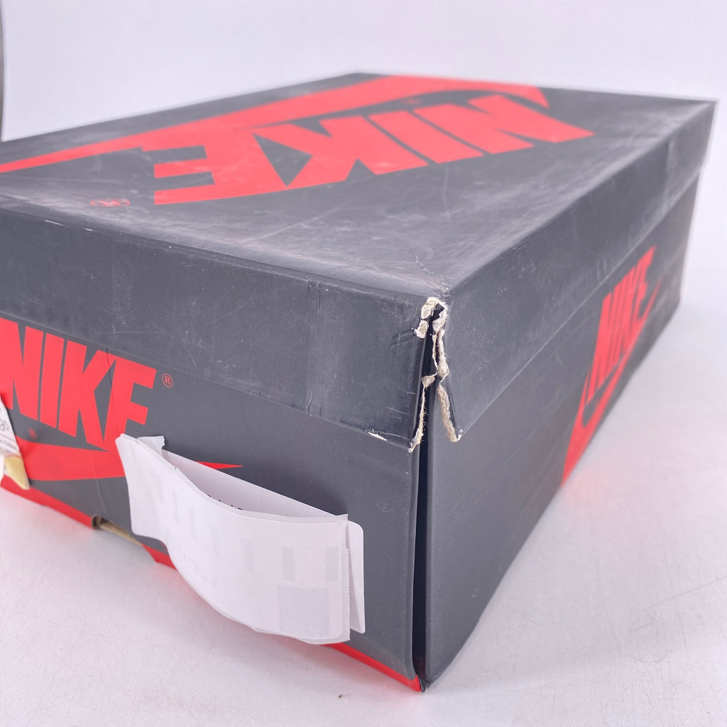 Air Jordan 1 Retro "Black Metallic Gold" 2013 New Size 11.5