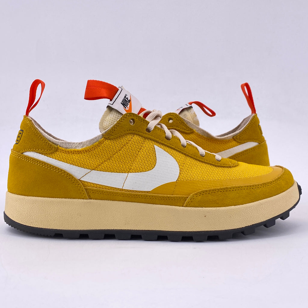 Nike General Purpose Shoe "Dark Sulfur" 2022 Used Size 12.5W