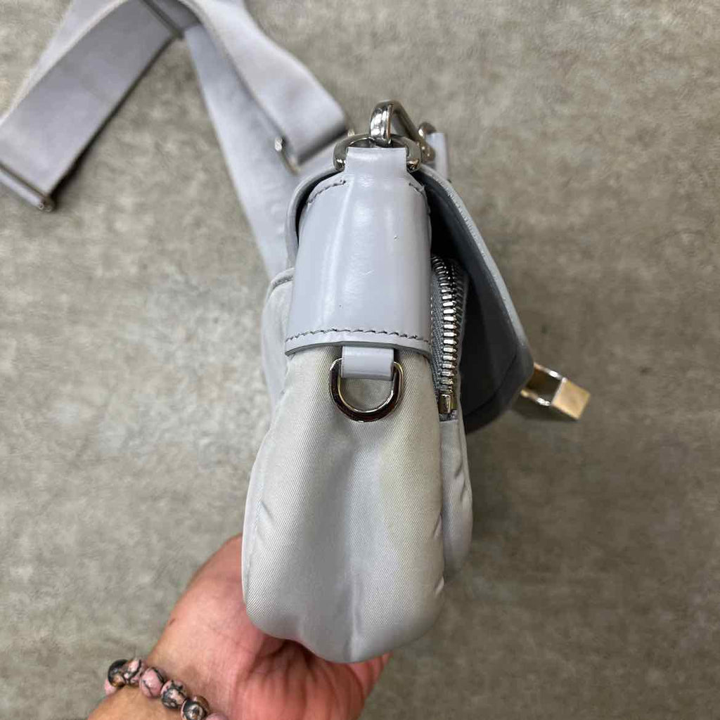 Prada Crossbody "SPAZZOLATO TESSUTO" Used White Size OS