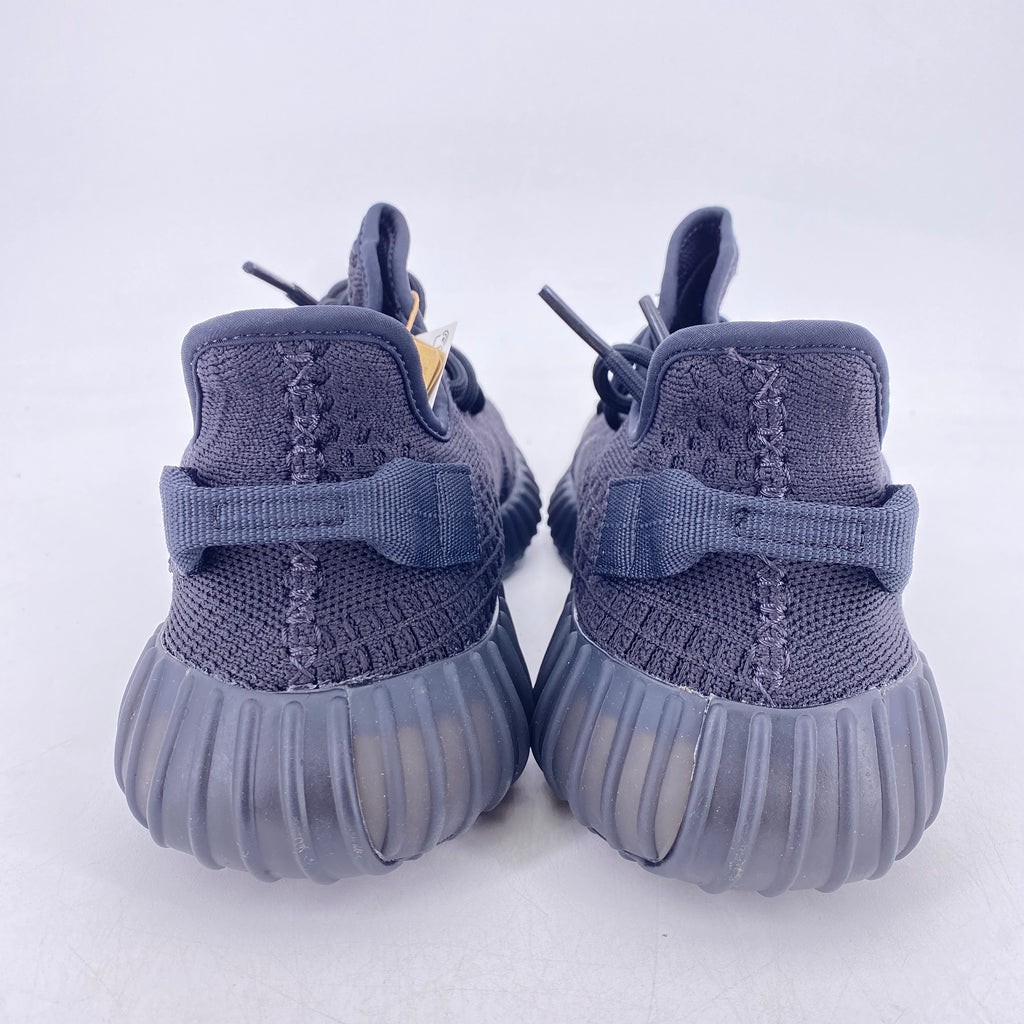 Yeezy 350 v2 "Onyx" 2022 New Size 9.5