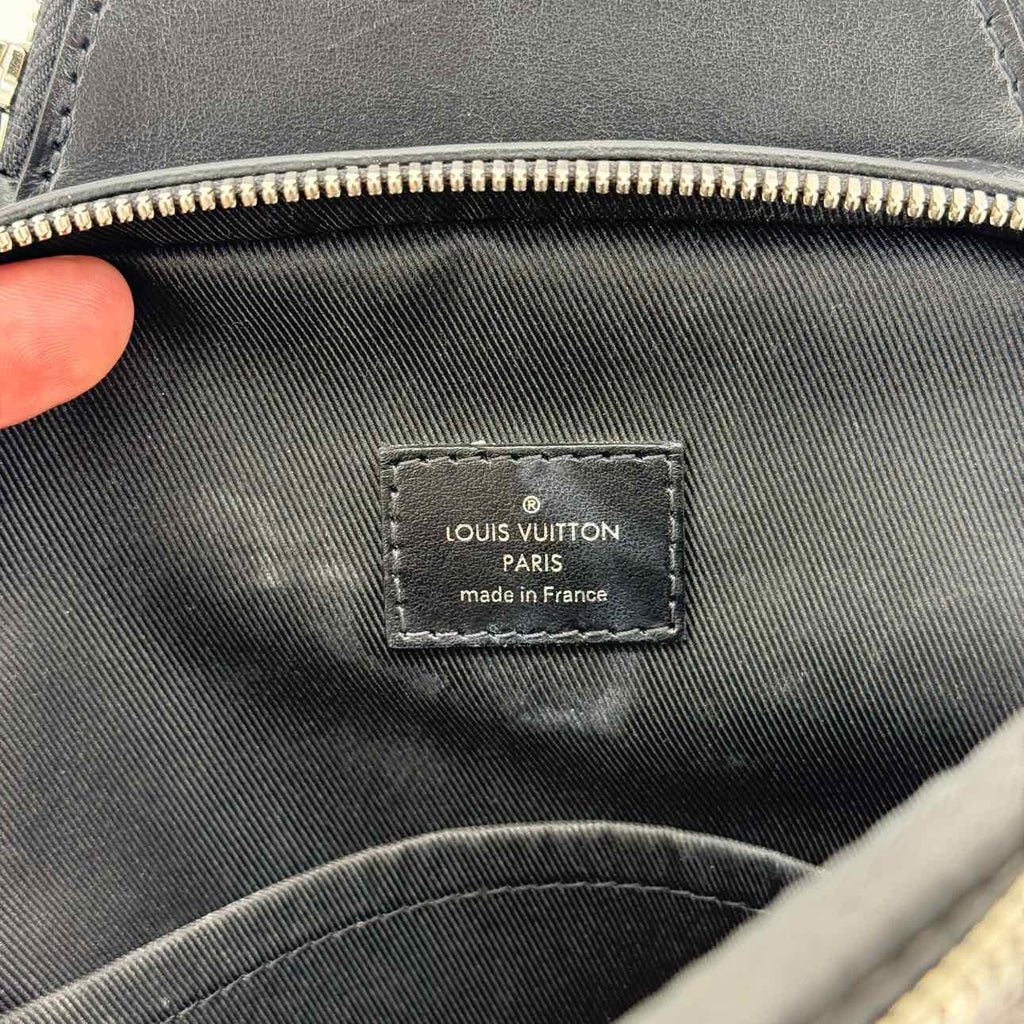 Louis Vuitton Bag "AVENUE SLING BAG" Used Brown