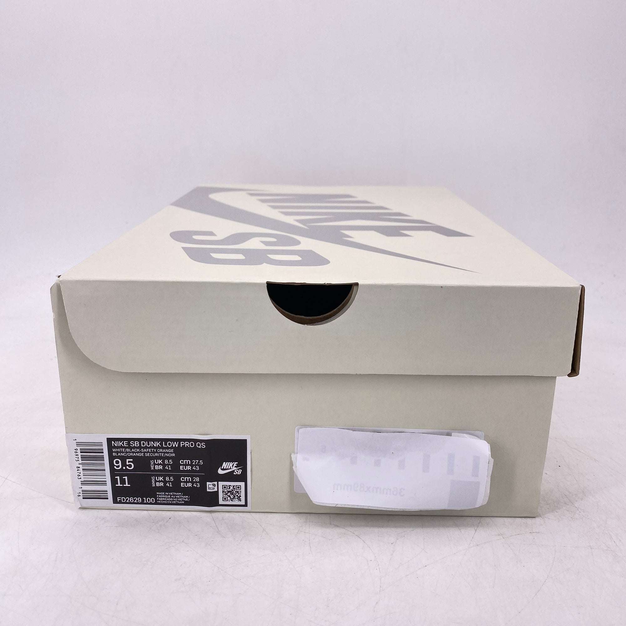 Nike SB Dunk Low &quot;Tightbooth&quot; 2023 Used Size 9.5