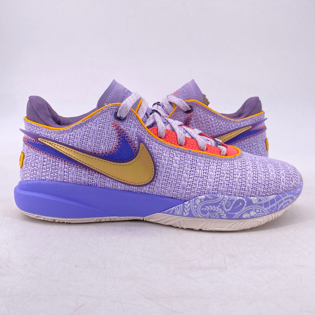Nike Lebron 20 "Violet Frost" 2022 Used Size 9