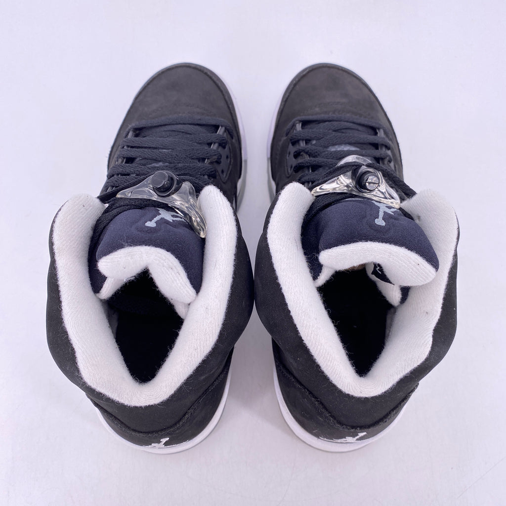 Air Jordan (GS) 5 Retro "Moonlight" 2021 Used Size 7Y