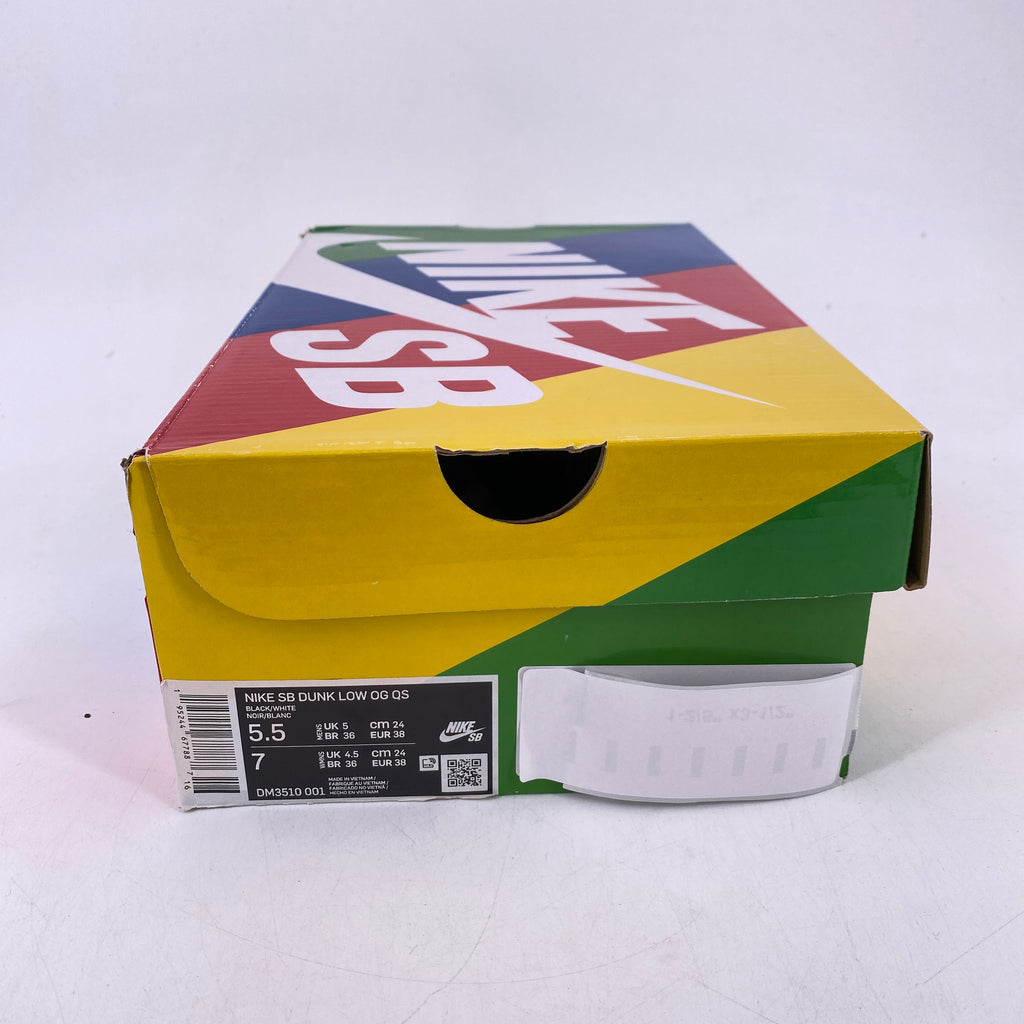 Nike SB Dunk Low "Quartersnacks Zebra" 2021 Used Size 5.5
