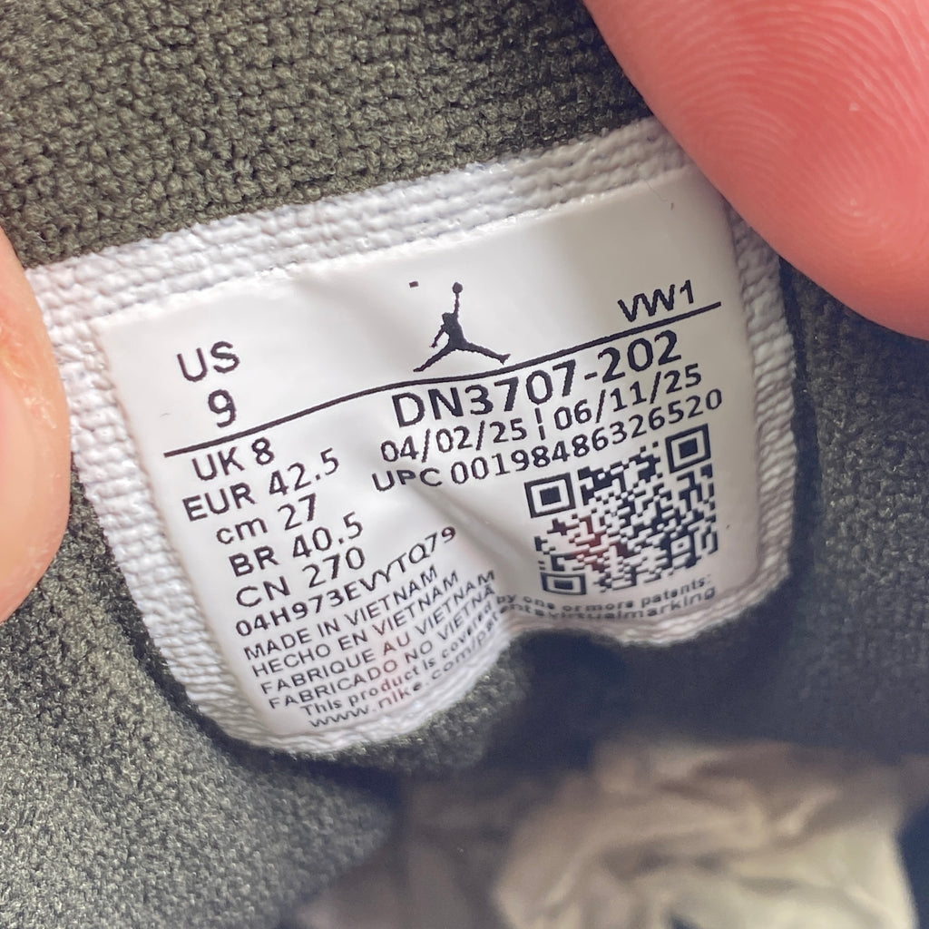 Air Jordan 3 Retro "Family Affair" 2025 New Size 9