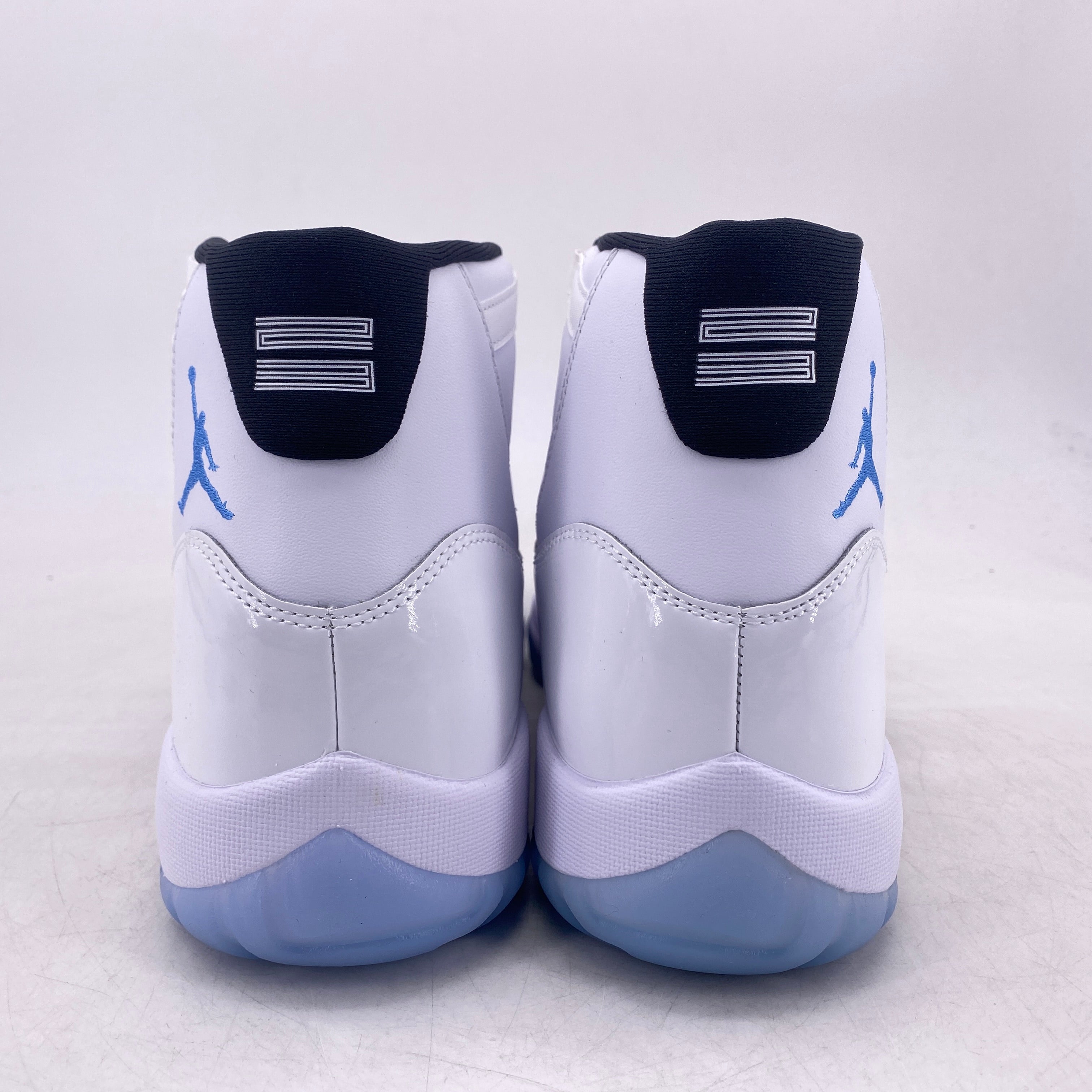 Air Jordan 11 Retro 