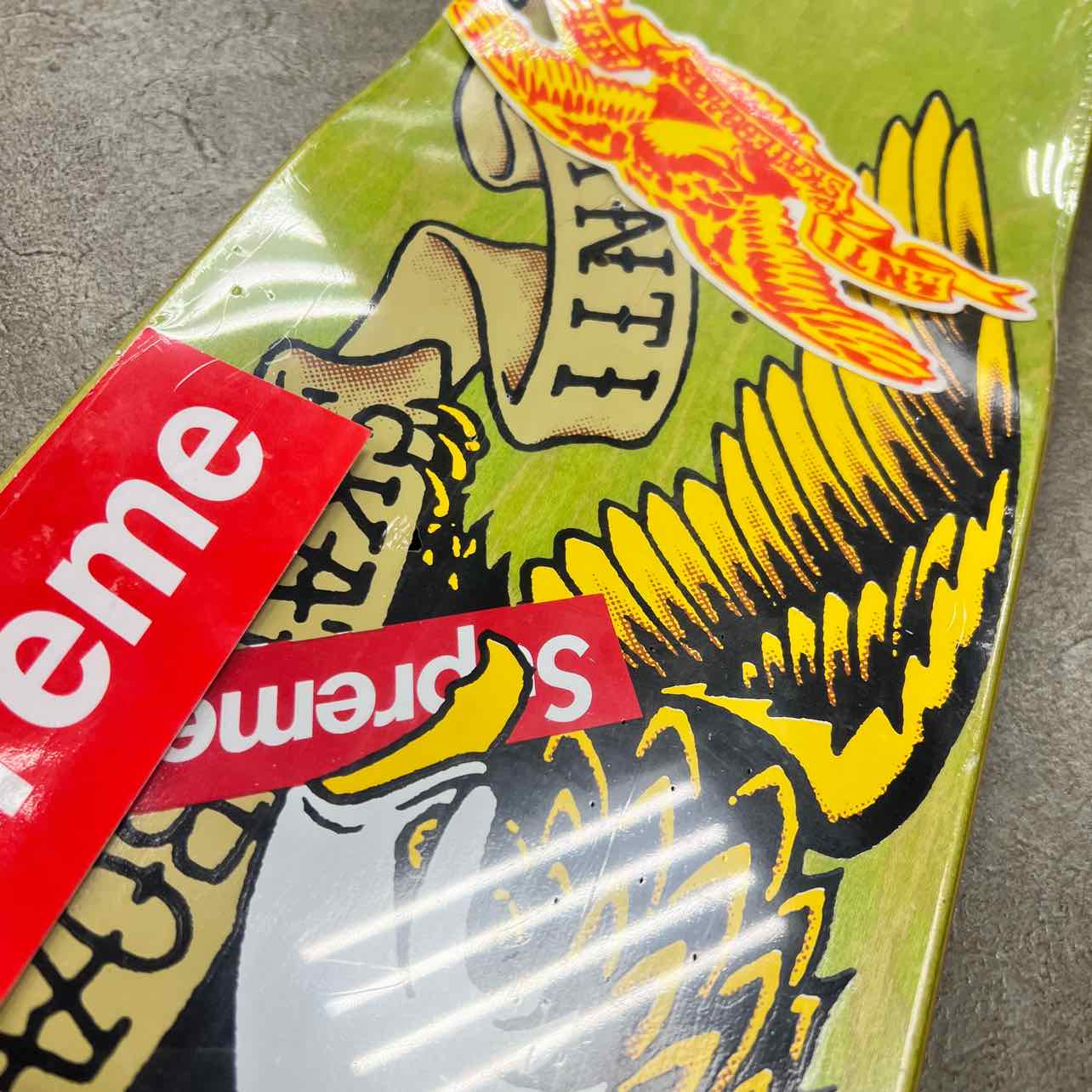 Supreme Skateboard "ANTIHERO" New