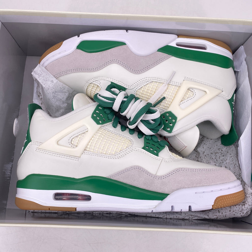 Air Jordan 4 Retro "Pine Green" 2023 New (Cond) Size 9.5