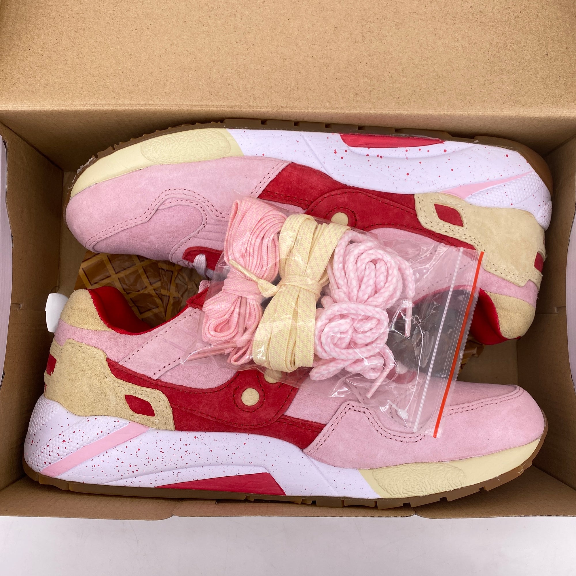 Saucony G9 Shadow 5 &quot;Vanilla Strawberry&quot; 2015 Used Size 10.5