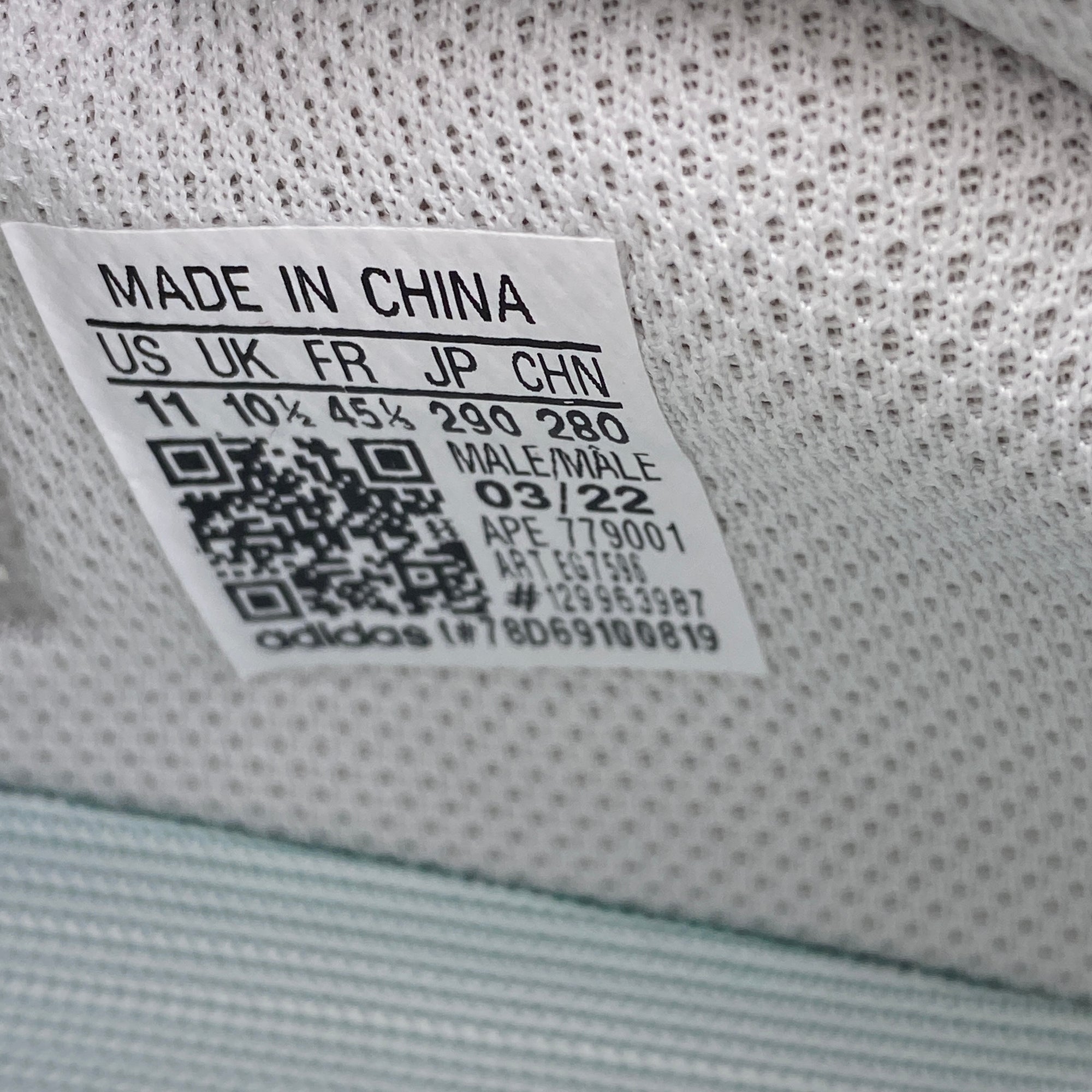 nike yeezy dunk sb tiffany blue color code in html