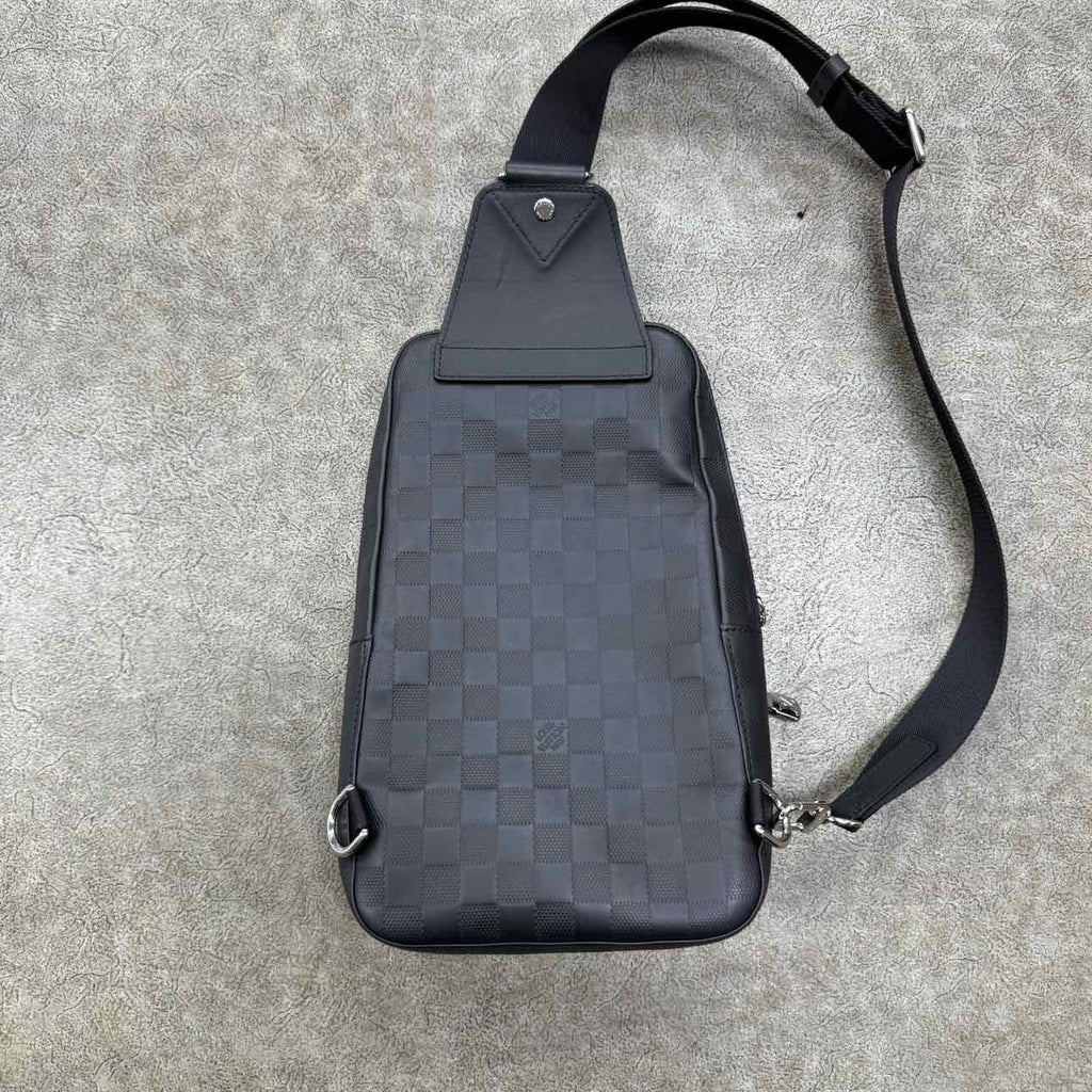 Louis Vuitton SLING BAG "DAMIER INFINI" Used Black