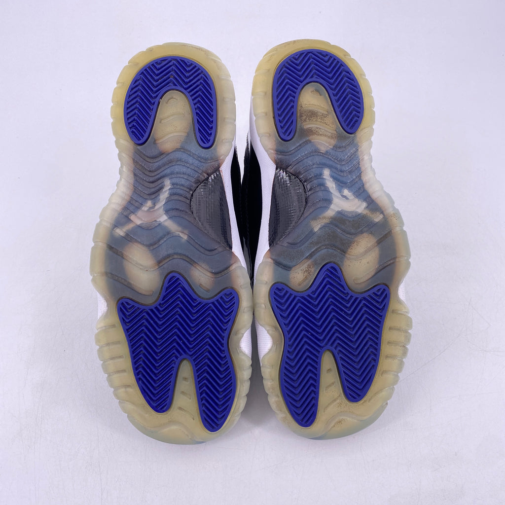 Air Jordan 11 Retro "Space Jam" 2016 Used Size 7Y