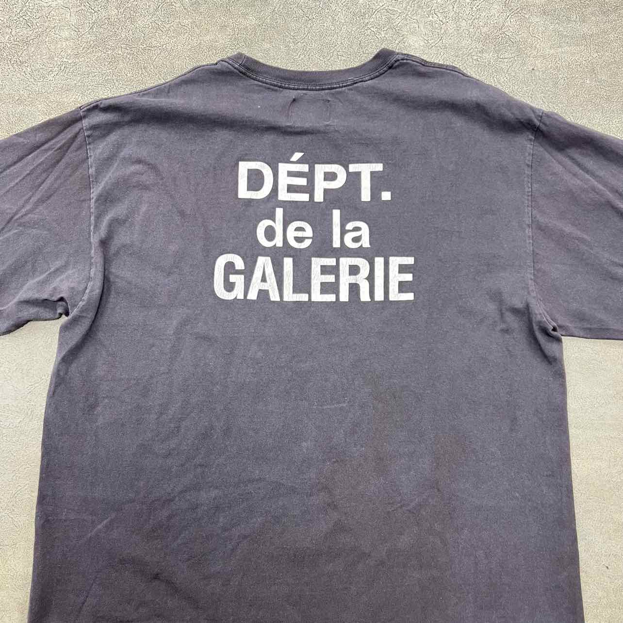 Gallery DEPT. Long Sleeve &quot;FRENCH SOUVENIR&quot; Black Used Size XL