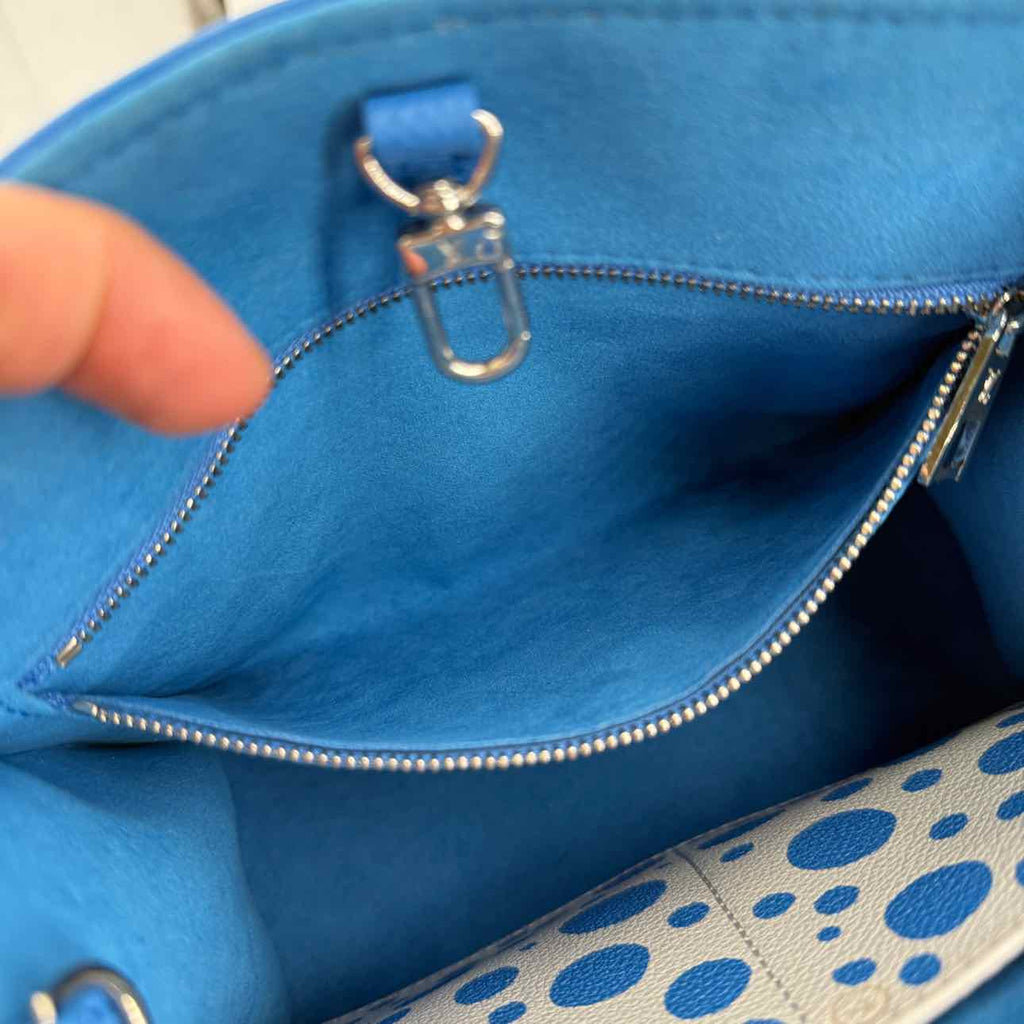 Louis Vuitton Backpack "ONTHEGO YAYOI KUSAMA" New Blue Size PM