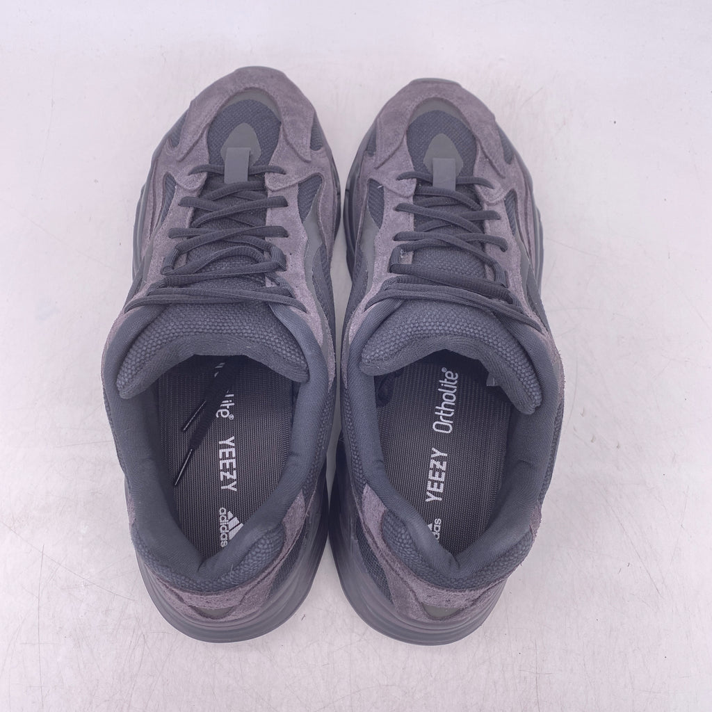 Yeezy 700 v2 "Vanta" 2019 Used Size 12.5