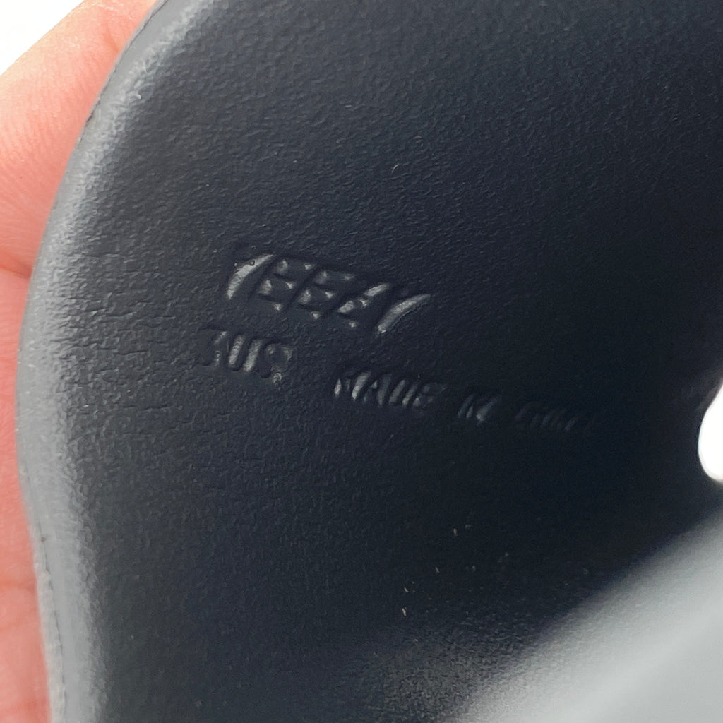 Yeezy (KIDS) Slide "Dark Onyx" 2024 New Size 3