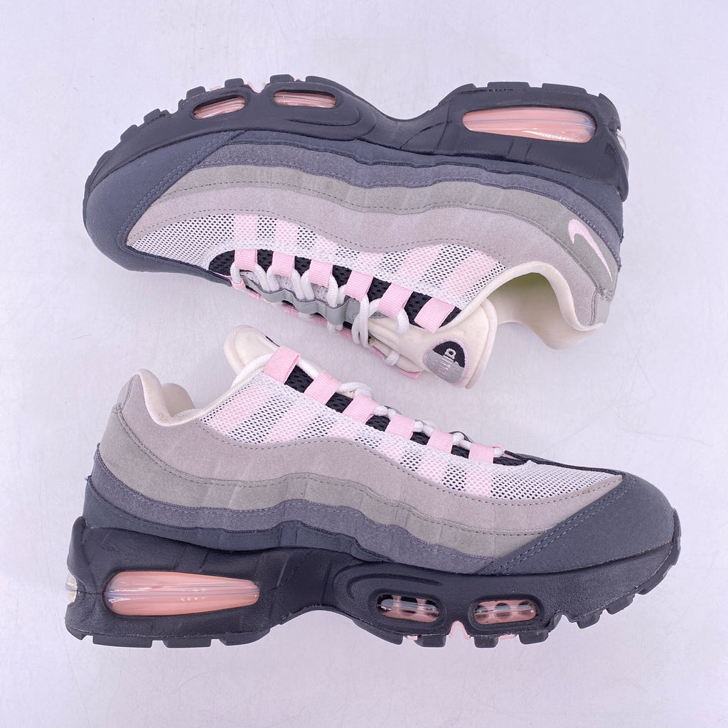Nike (W) Air Max 95 "Pink Foam" 2025 Used Size 9W