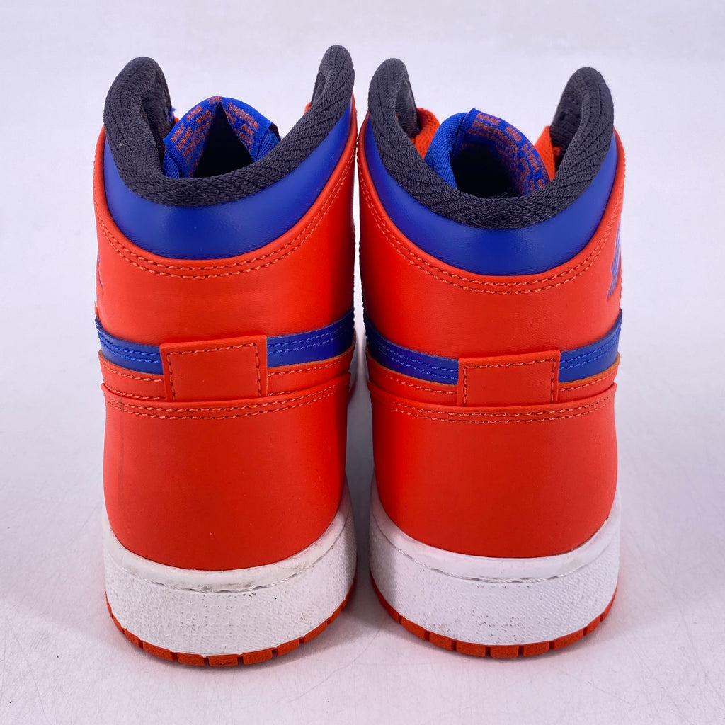 Air Jordan (GS) 1 Retro High "Knicks" 2013 Used Size 6Y