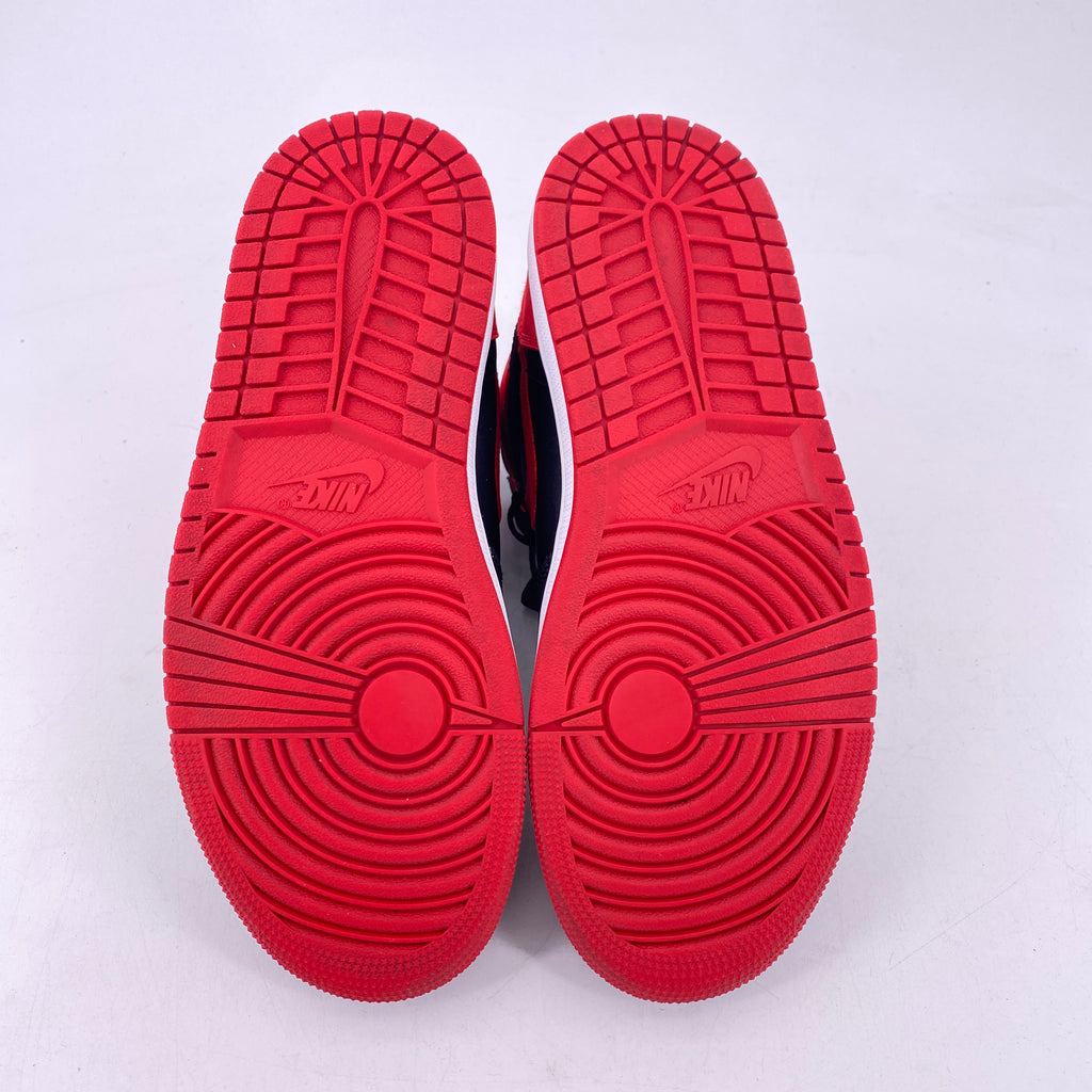 Air Jordan (W) 1 Retro High OG "Satin Bred" 2023 Used Size 7W