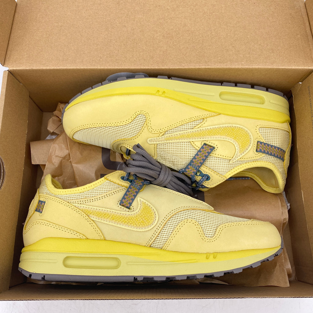 Nike Air Max 1 / CJ "Saturn Gold" 2022 New Size 8.5