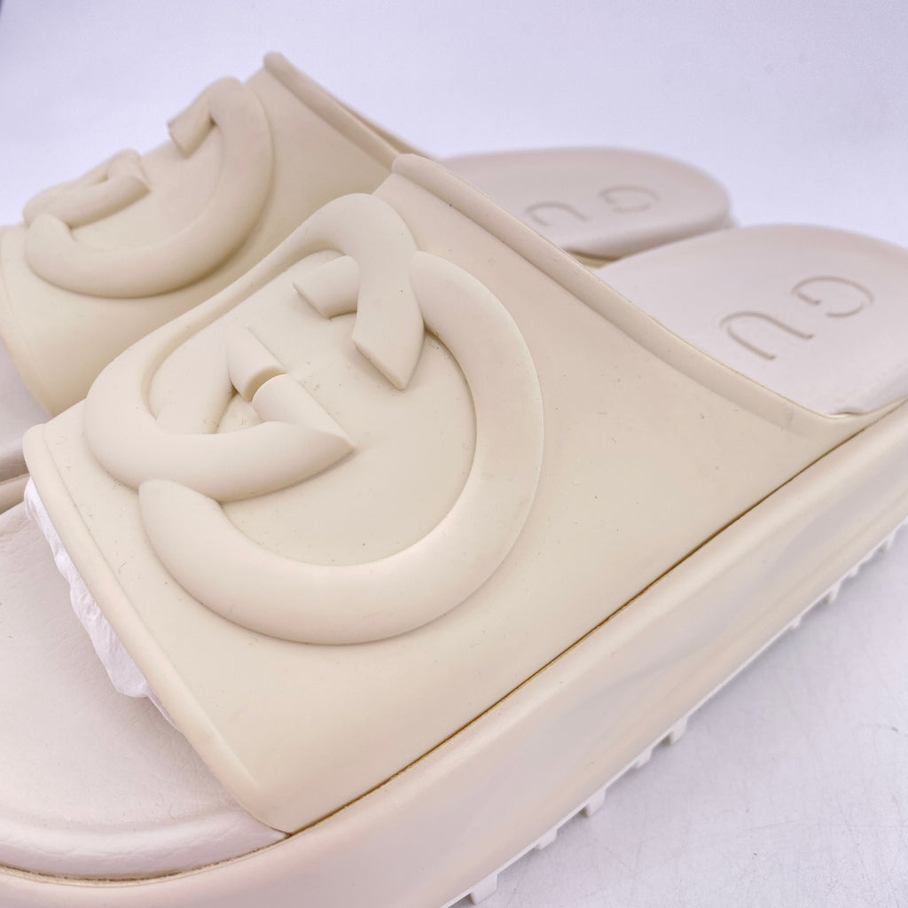 Gucci Oversized Slide "Interlocking Gg"  New Size 36