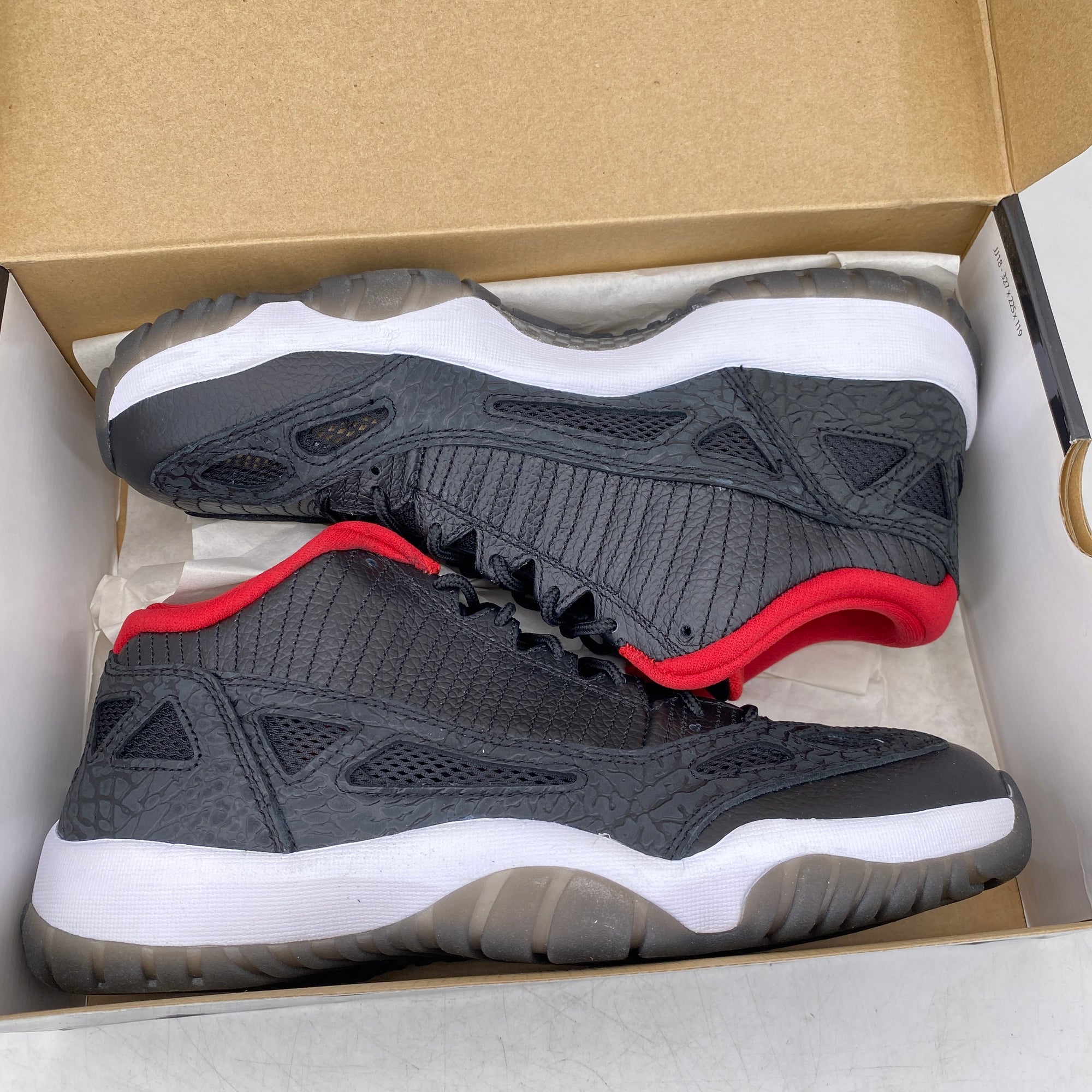 Air Jordan 11 Retro Low &quot;Black Varsity Red&quot; 2011 New Size 10.5