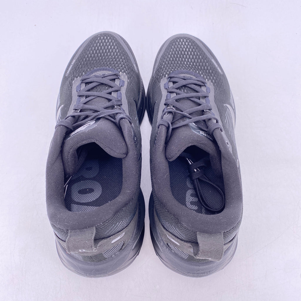 Nike Vomero 18 "Black Smoke Grey" 2025 Used Size 10.5