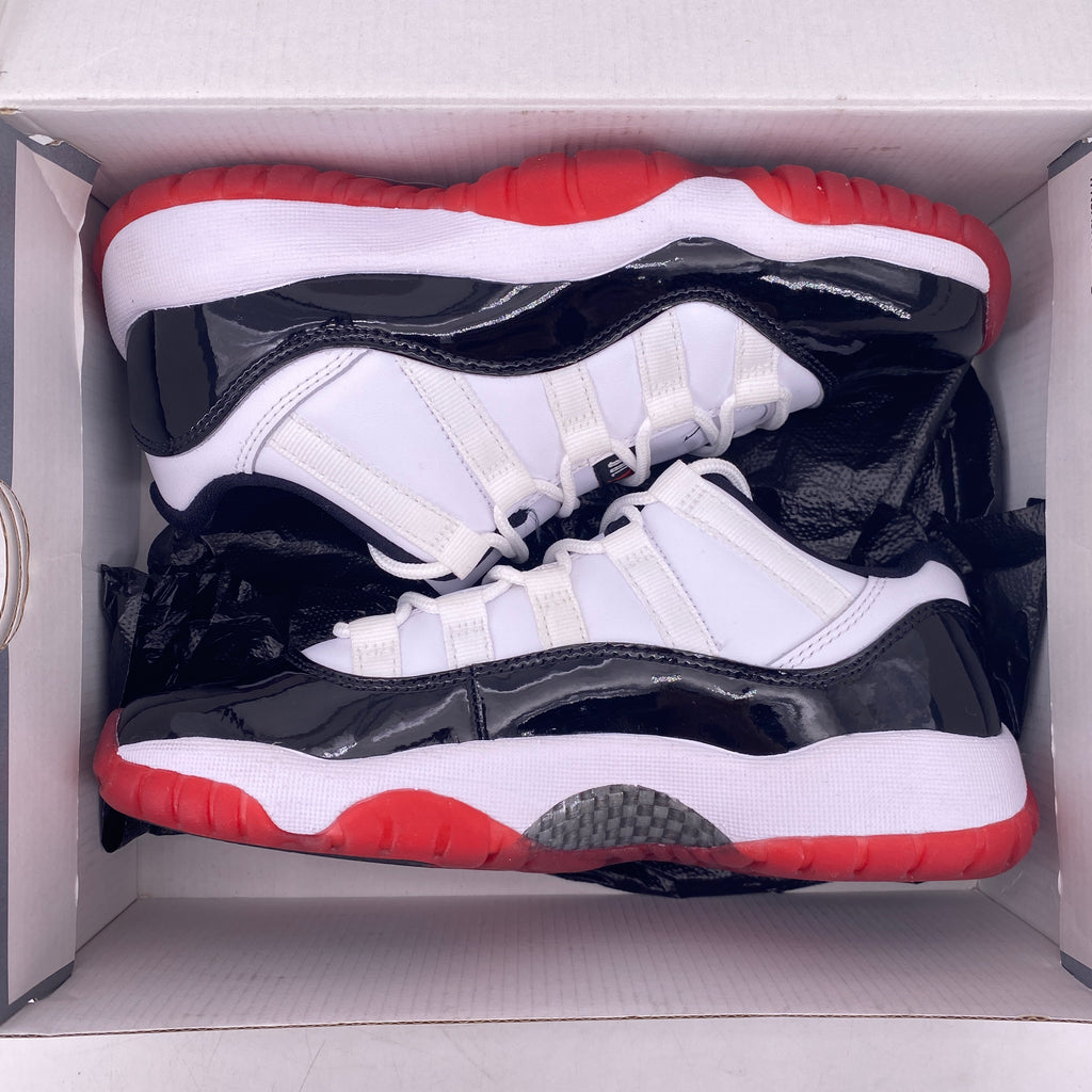 Air Jordan (GS) 11 Retro Low "Concord Bred" 2020 Used Size 4Y