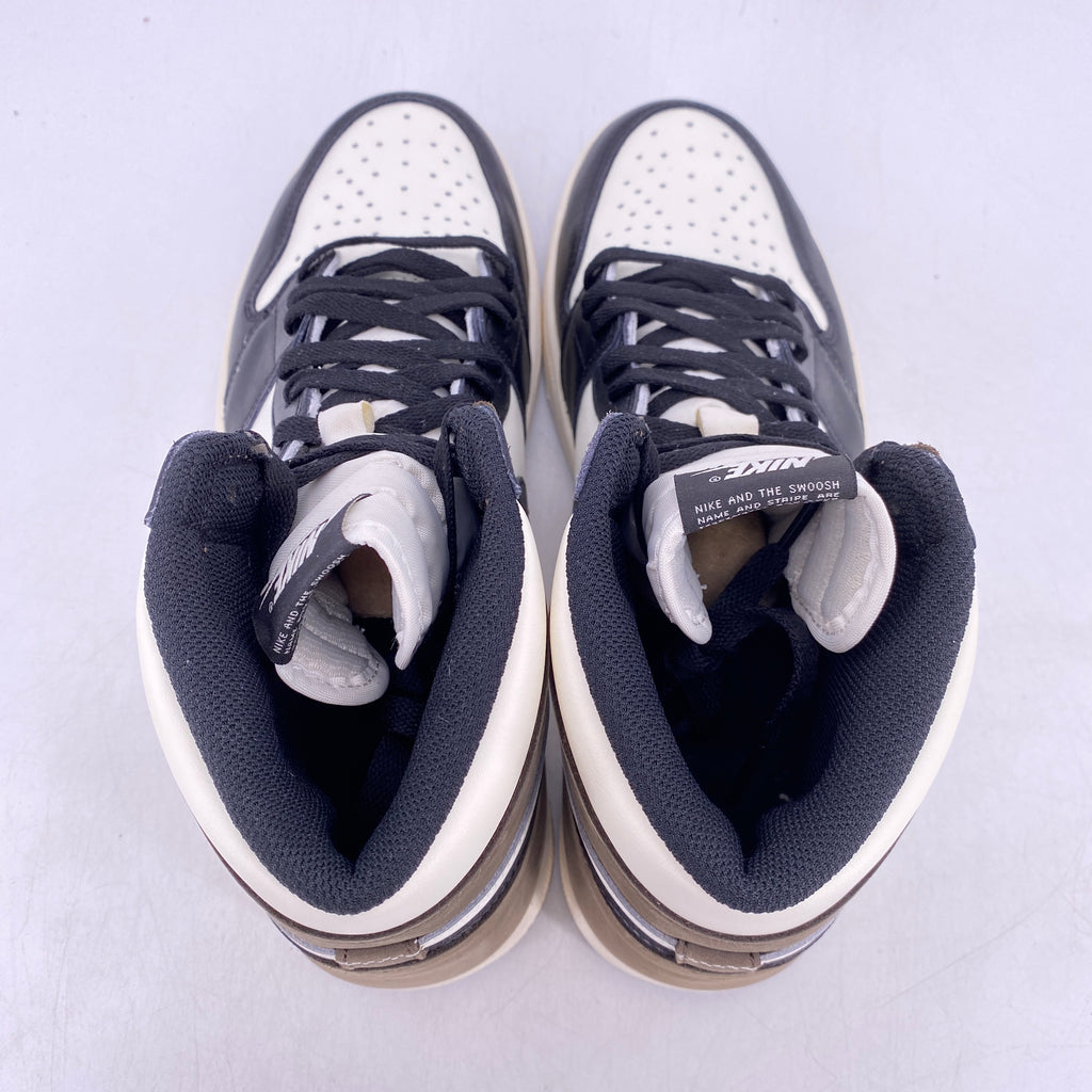 Air Jordan 1 Retro High OG "Mocha" 2020 Used Size 11.5