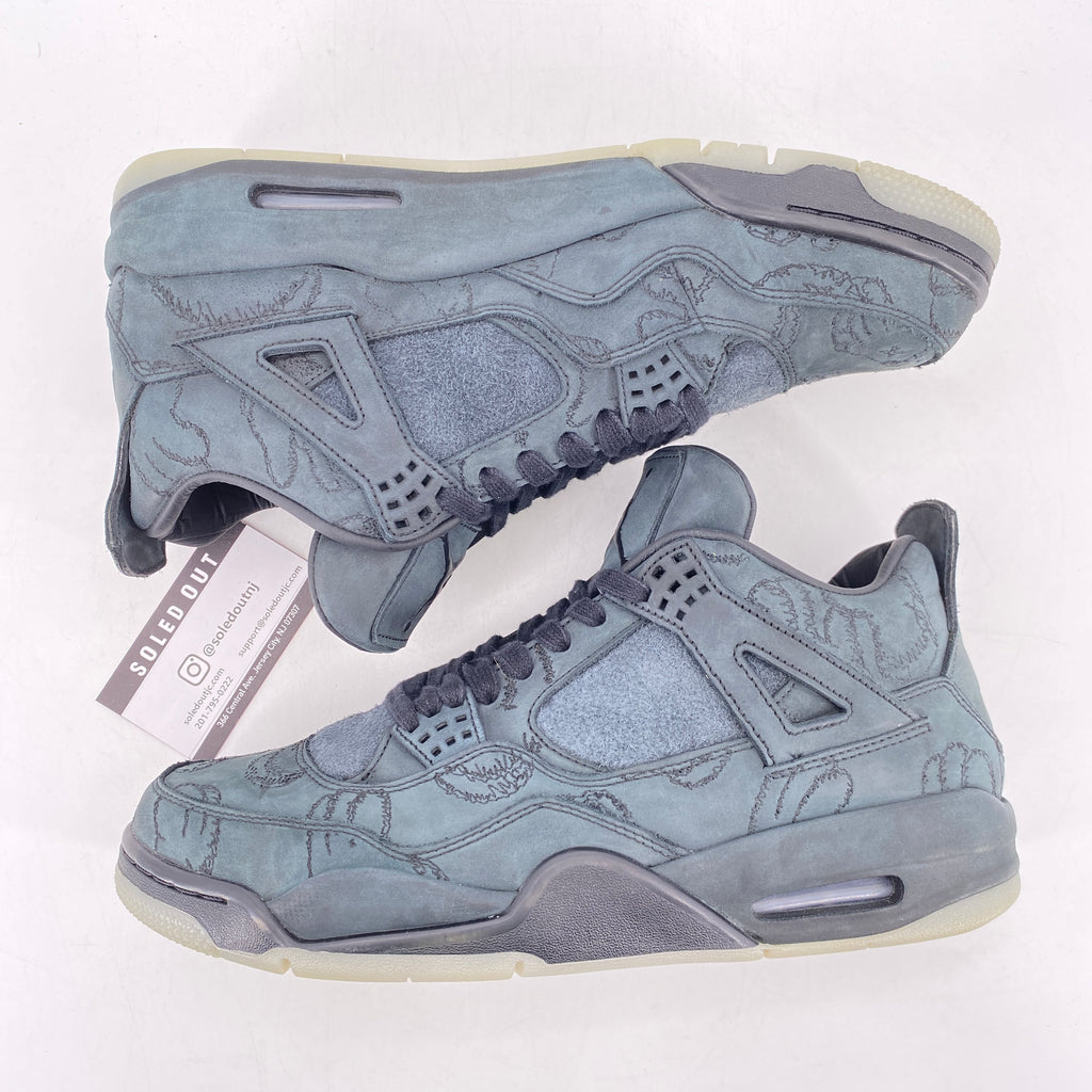 Air Jordan 4 Retro NRG "Kaws Black" 2017 Used Size 11.5