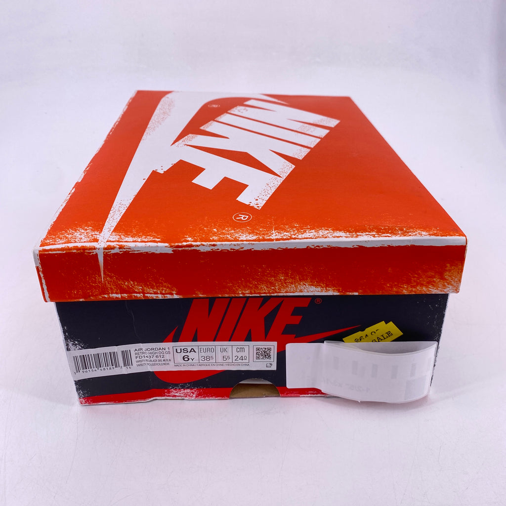 Air Jordan (GS) 1 Retro High OG "Lost And Found" 2022 Used Size 6Y