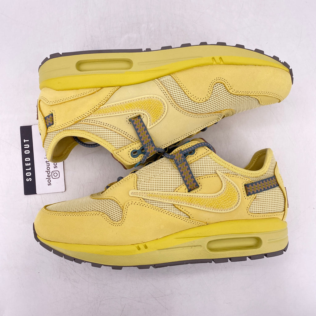 Nike Air Max 1 "Saturn Gold" 2022 Used Size 9.5